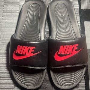 Nike slides